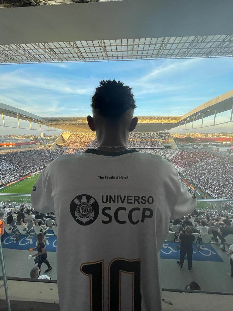 Corinthians e Gerando Falcões